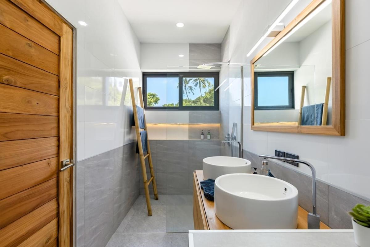 Camille - Seaview - 4 Bedrooms