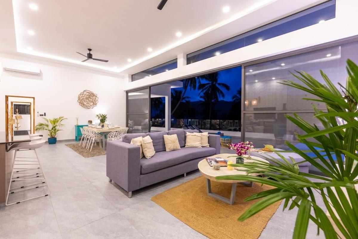 Camille - Seaview - 4 Bedrooms Villa